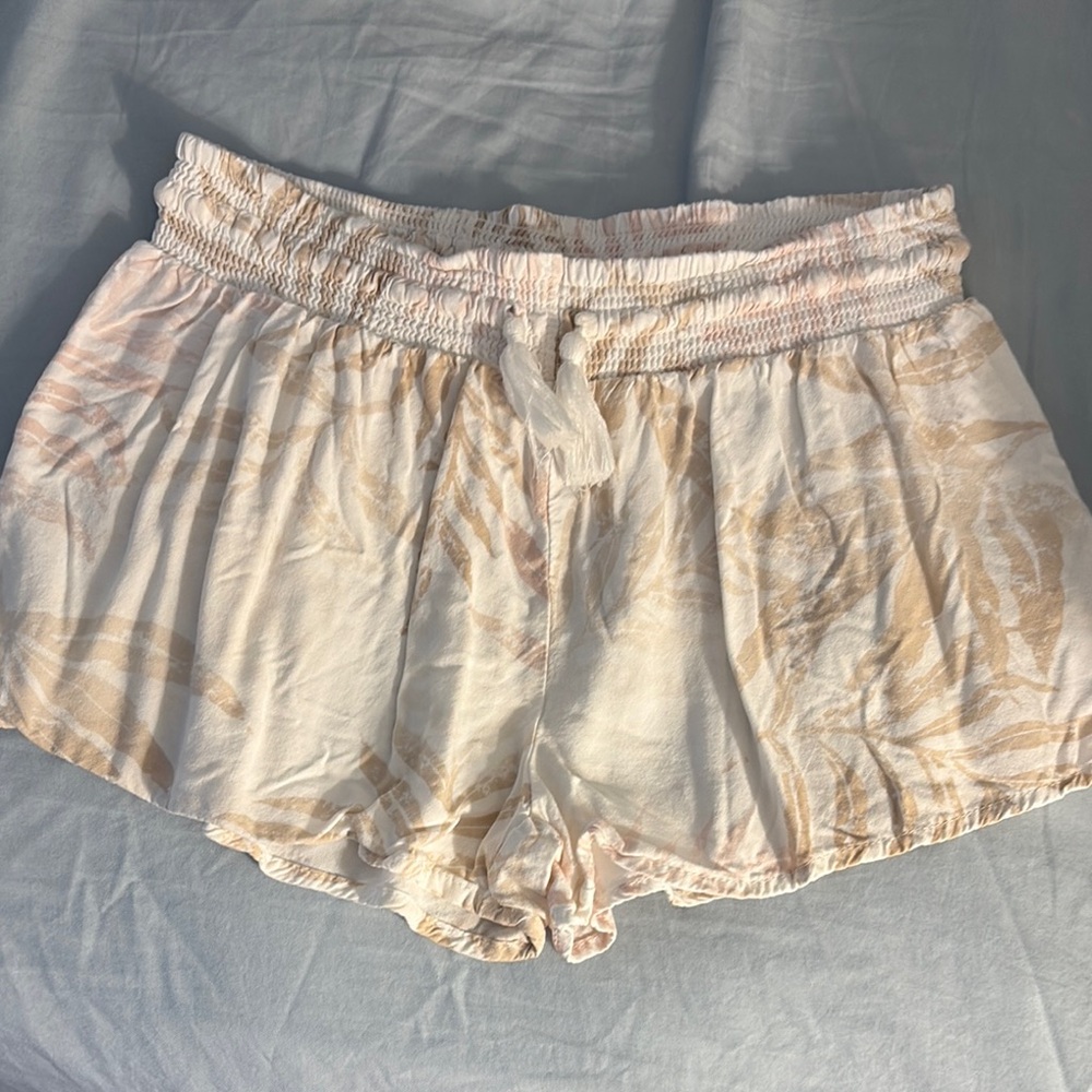 Ocean Drive Cream High Waist Shorts Relaxed Fit